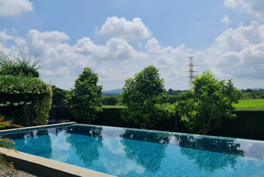 Poolview
